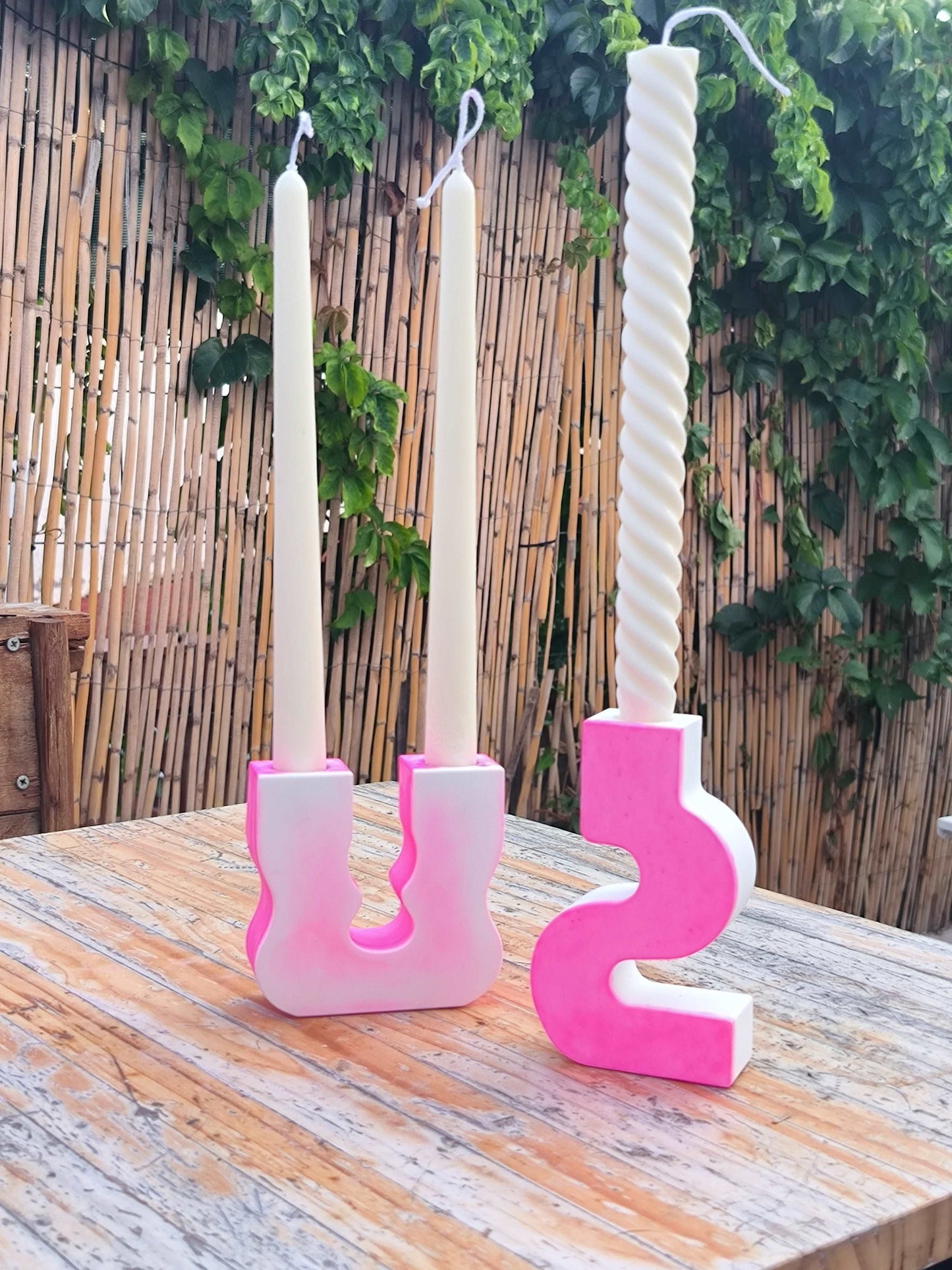 Portavelas U-Wave | Diseño Sostenible en Resina Ecológica