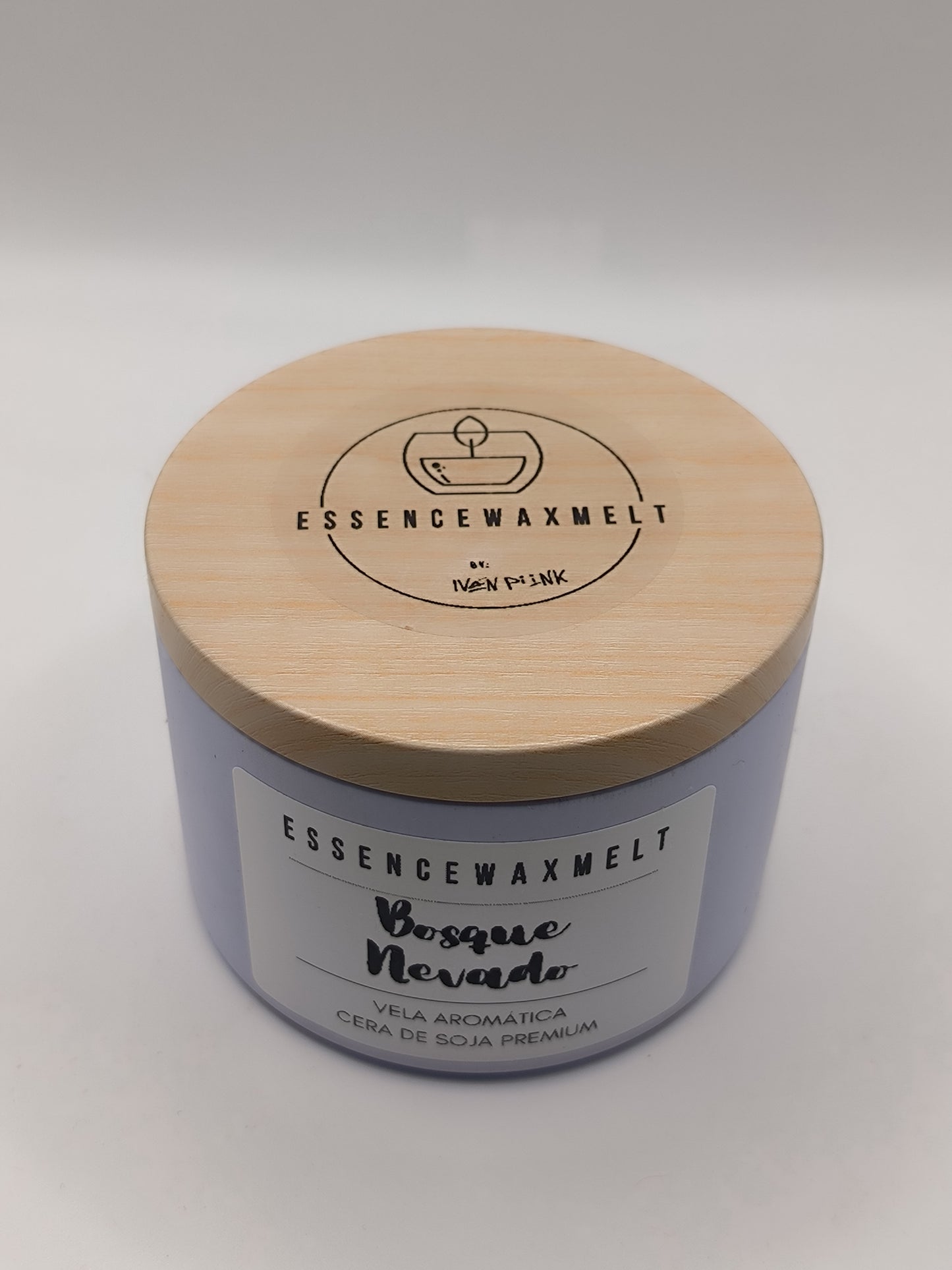 Vela Bosque Nevado - Lata Grande | Cera de Soja Premium EssenceWaxMelt