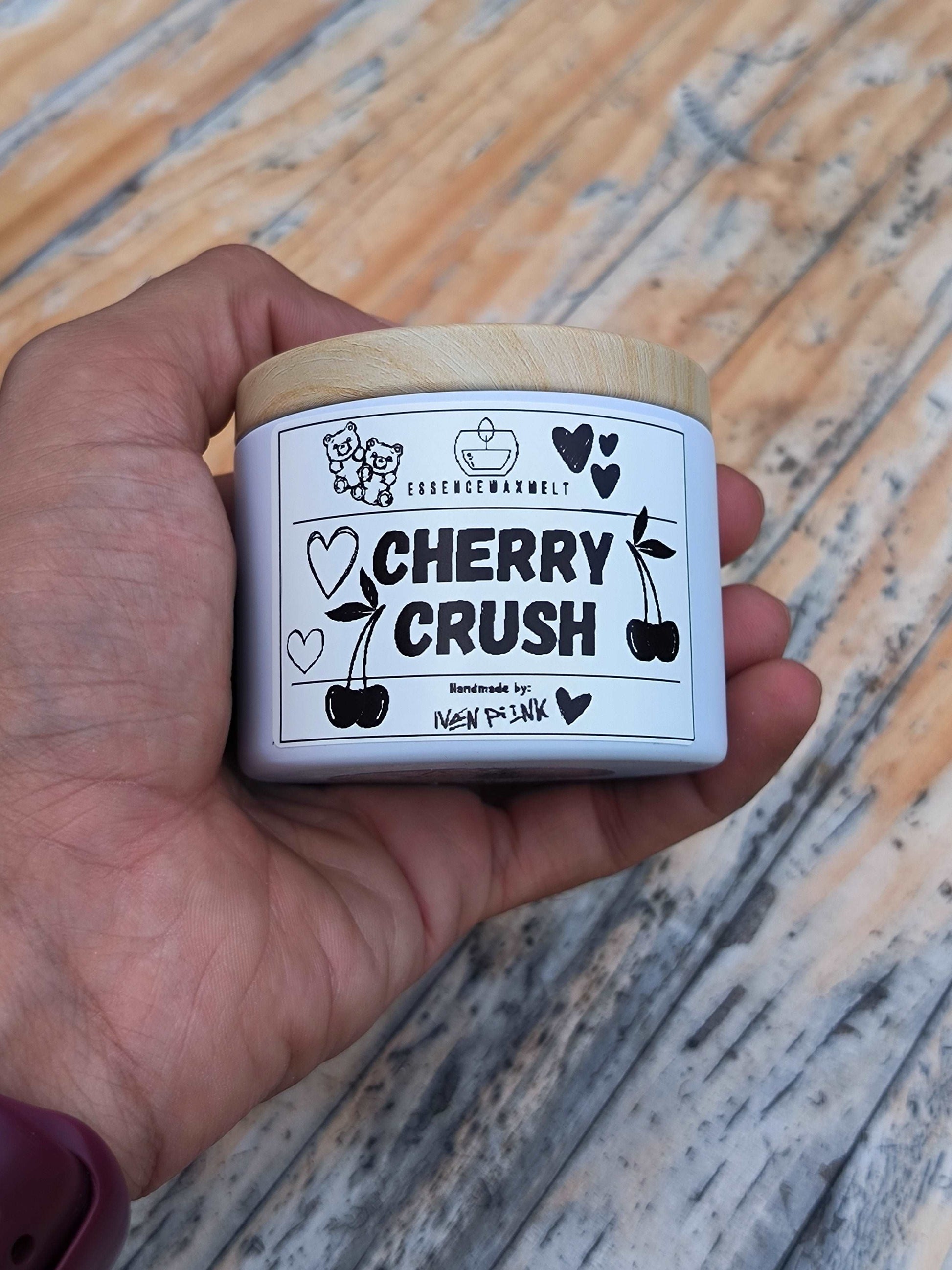 Vela Aromática Enlatada 🍒 Cherry Crush 100g | Cera Ecológica Hecha a Mano